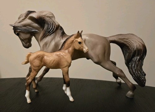 Breyer classics zephyr and - breyer,