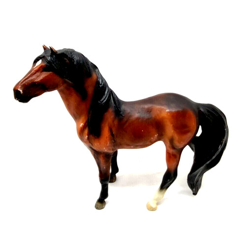 2005 breyer horse 750145 - breyer, 7"