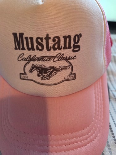 Ford mustang classic - ford, pink