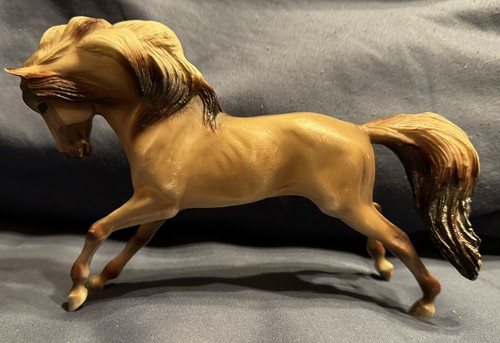 Vtg breyer horse - breyer,