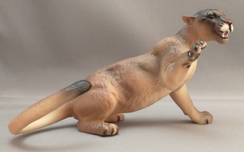 Breyer classic cougar mountain - cougar,