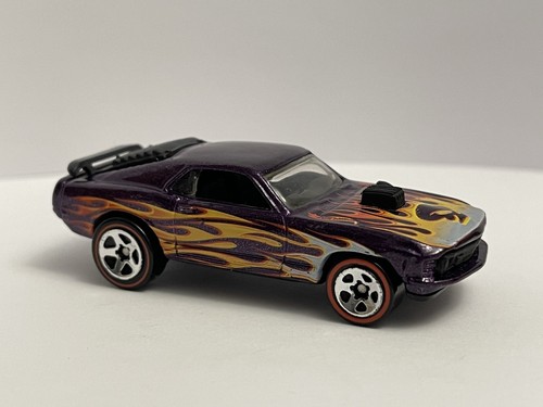 Hot wheels classic strip - hot,